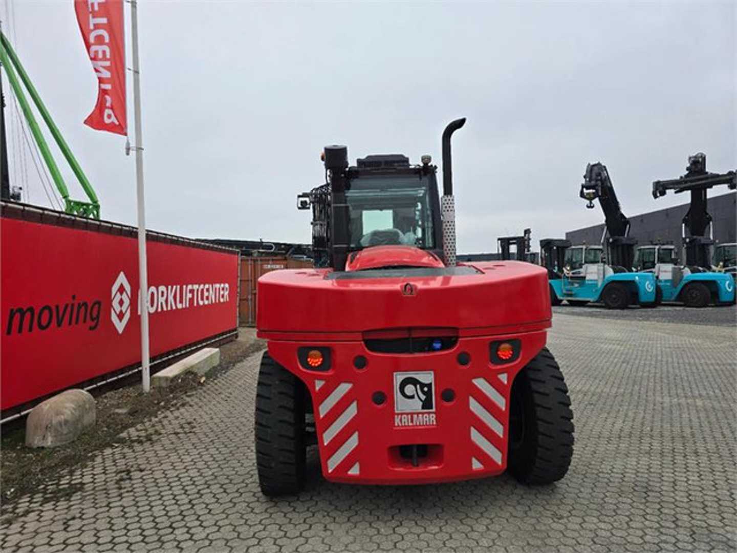 Used Forklift Kalmar DCG160-12T 4 ratų šakinis krautuvas (Image 8)