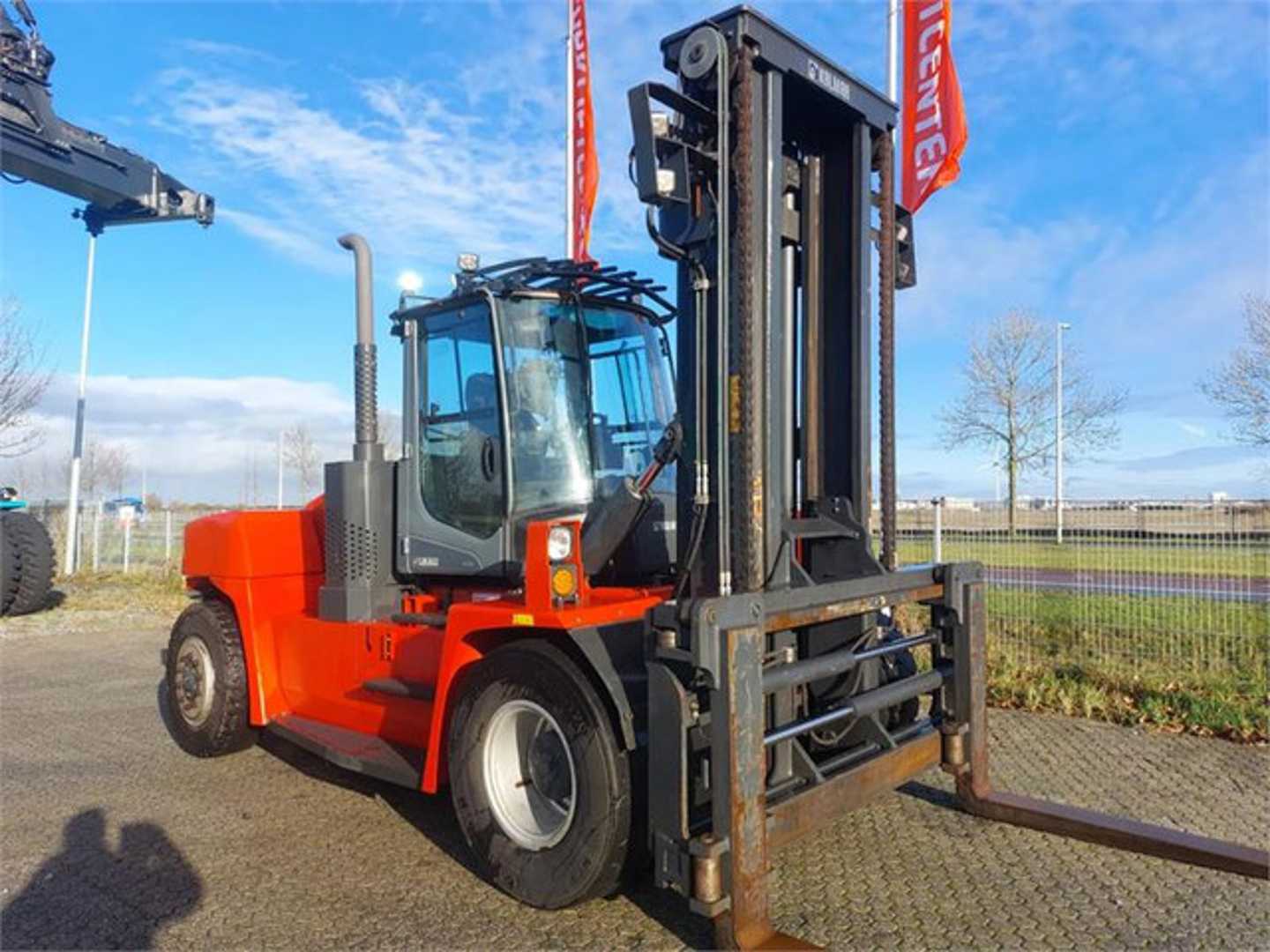 Used Forklift Kalmar DCG160-9 4 ratų šakinis krautuvas (Image 3)