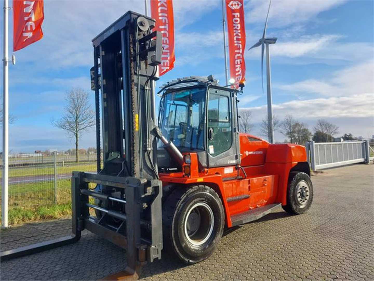 Used Forklift Kalmar DCG160-9 4 ratų šakinis krautuvas (Image 4)