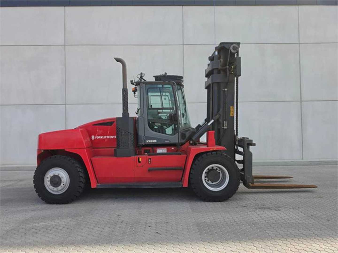 Used Forklift Kalmar DCG160-9 4 ratų šakinis krautuvas (Image 6)