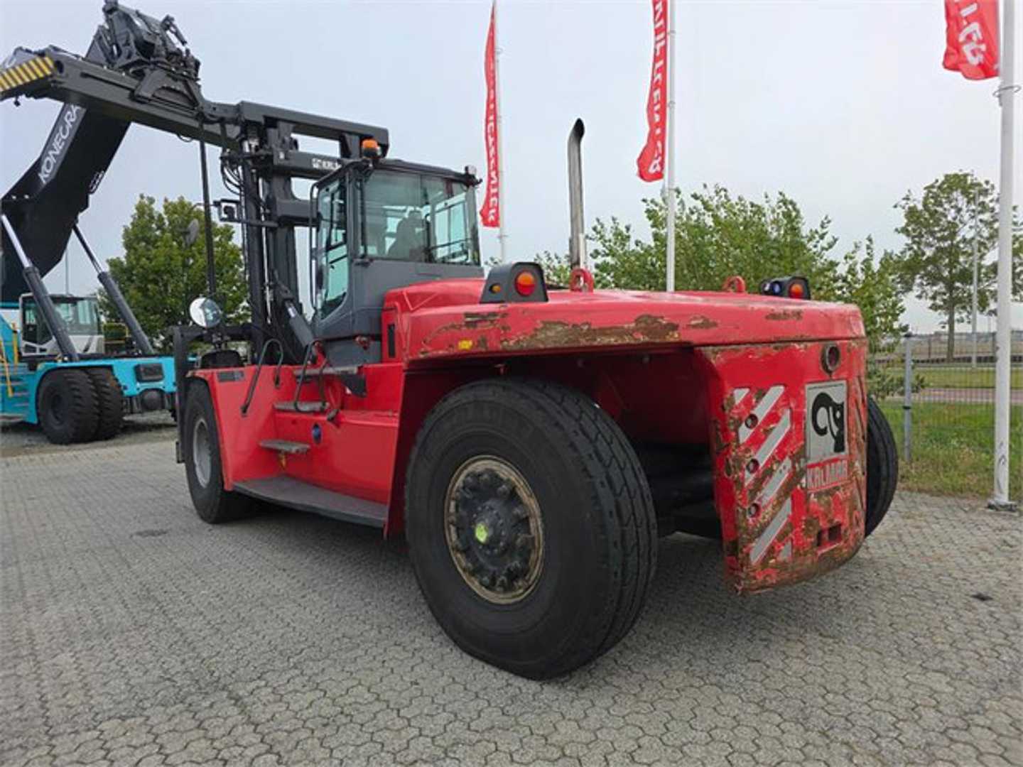 Used Forklift Kalmar DCG330-12 4 ratų šakinis krautuvas (Image 6)