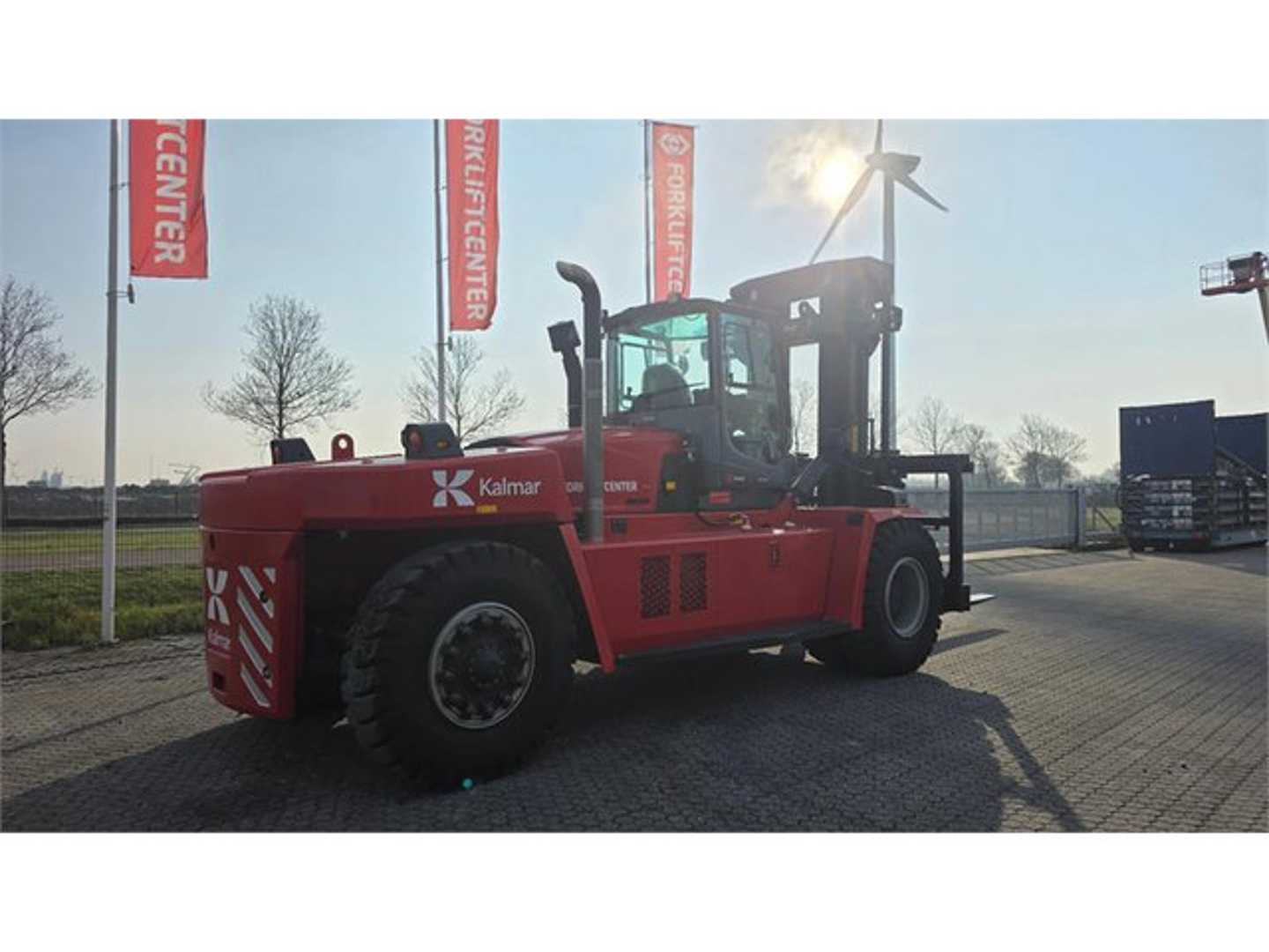 Used Forklift Kalmar DCG250-12 4 ratų šakinis krautuvas (Image 6)