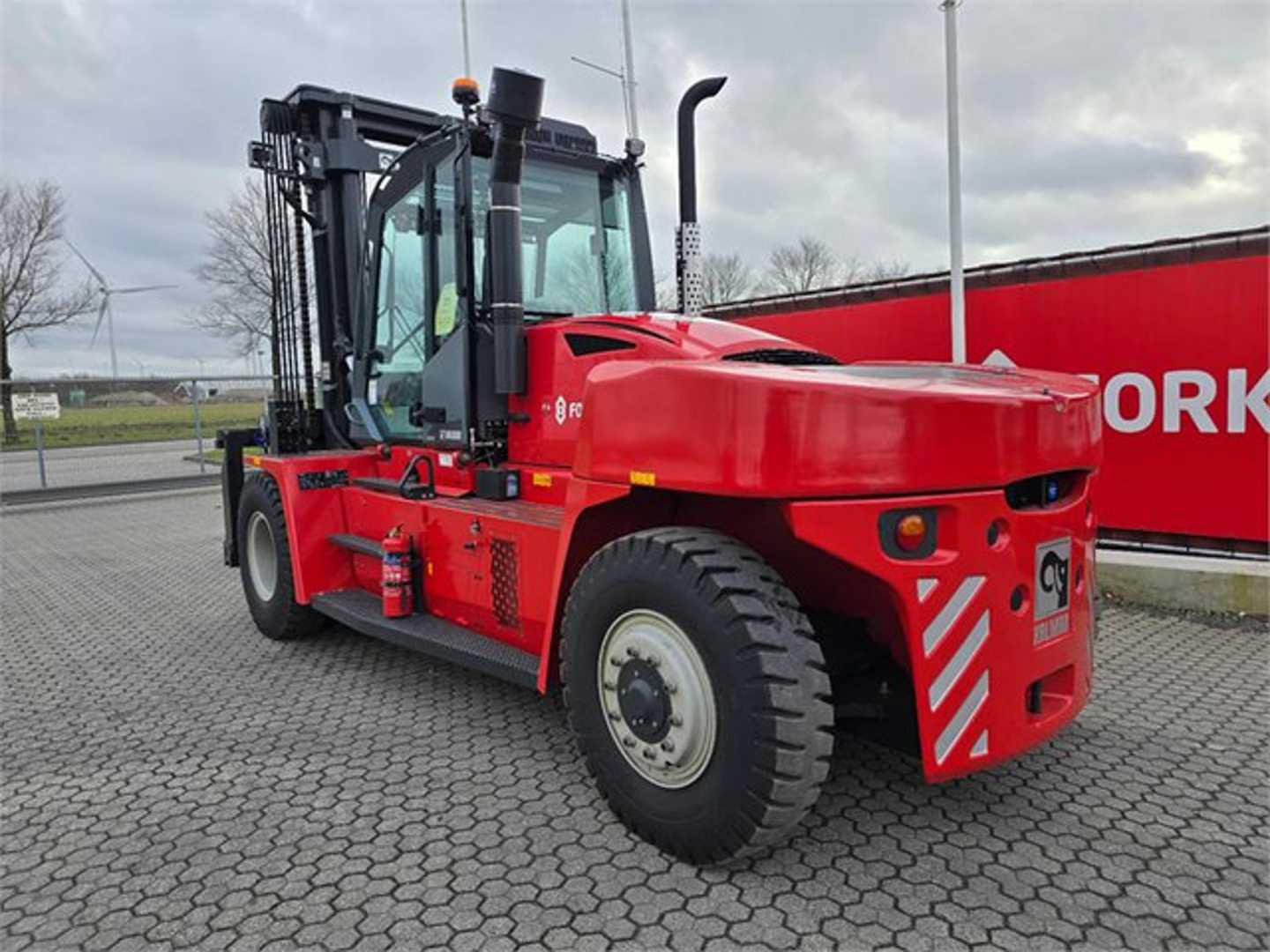 Used Forklift Kalmar DCG160-12T 4 ratų šakinis krautuvas (Image 6)