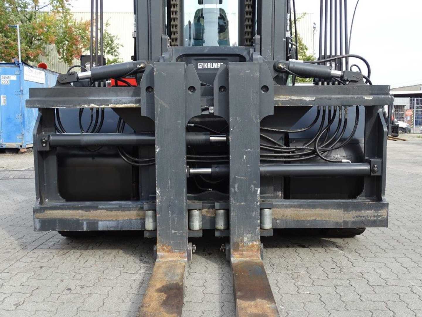 Used Forklift Kalmar DCG180-6 4 ratų šakinis krautuvas (Image 7)