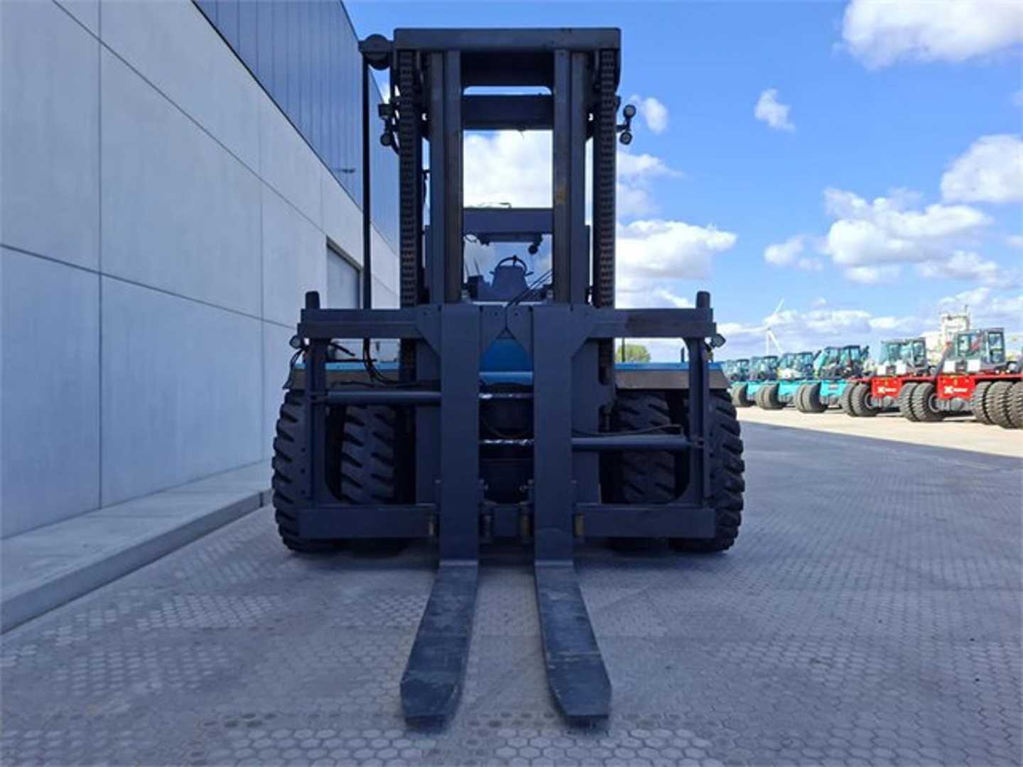 Used Forklift Konecranes SMV 42-1200B 4 ratų šakinis krautuvas (Image 5)