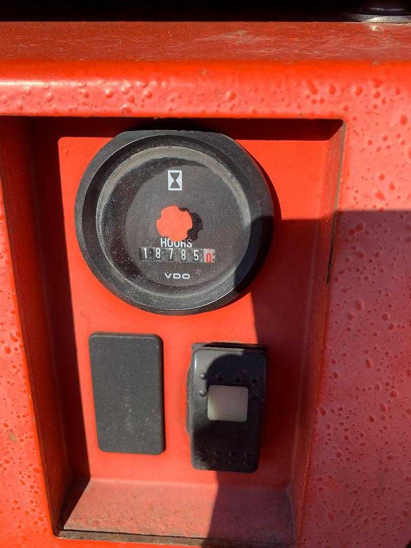 Used Forklift Linde H100D 4 ratų šakinis krautuvas (Image 5)