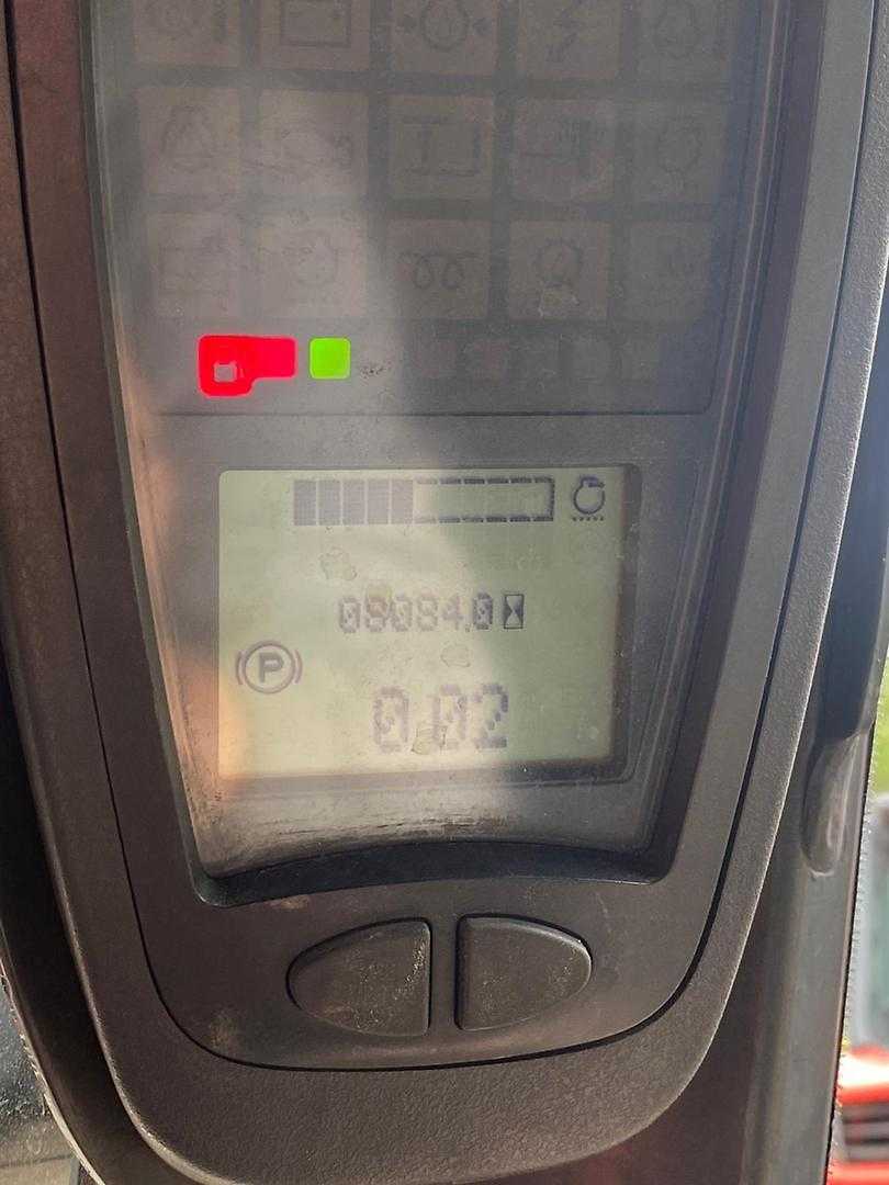 Used Forklift Linde H16D 4 ratų šakinis krautuvas (Image 7) Used Forklift Linde H16D 4 ratų šakinis krautuvas (Image 7)