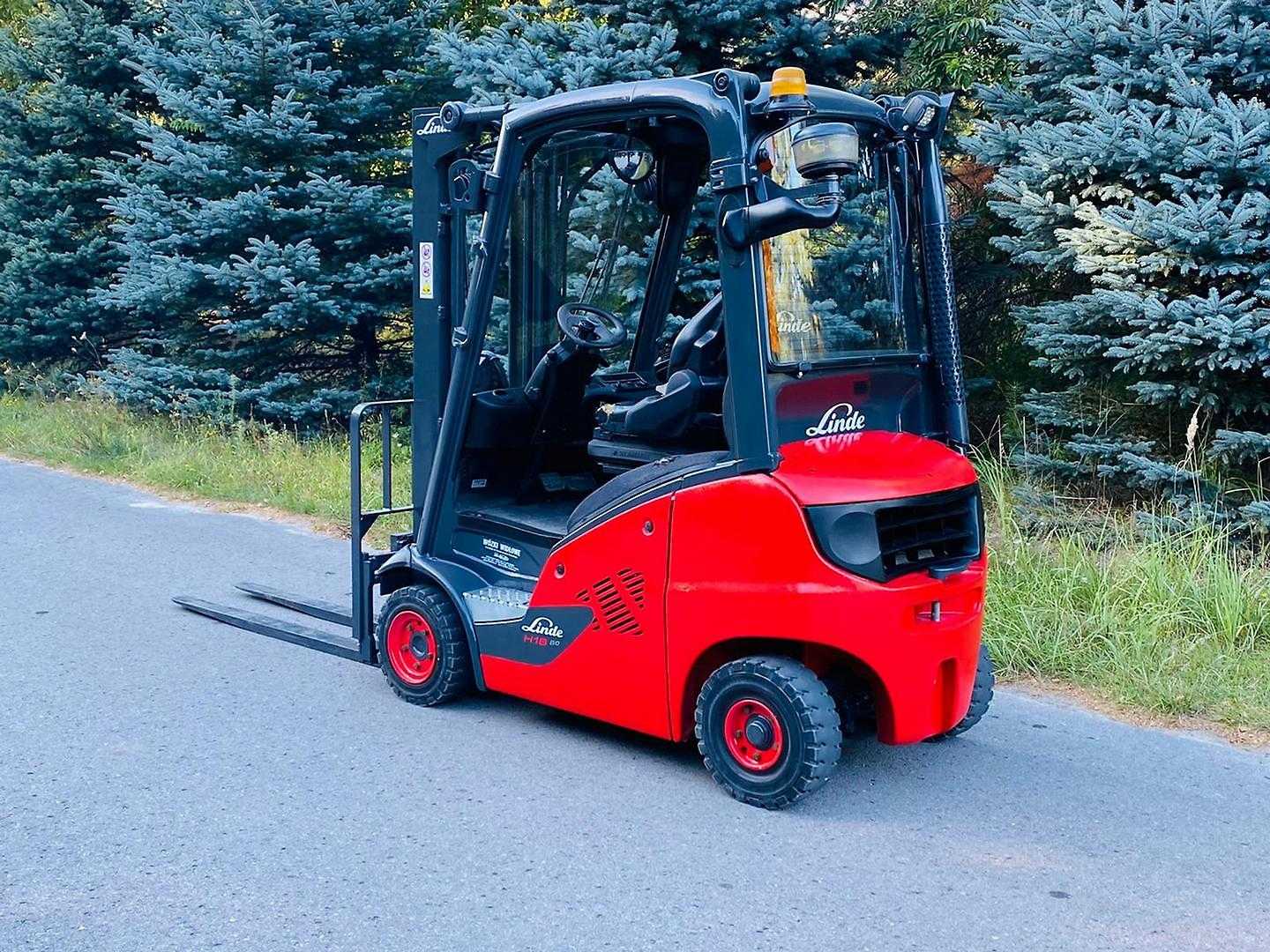 Used Forklift Linde H16D 4 ratų šakinis krautuvas (Image 3) Used Forklift Linde H16D 4 ratų šakinis krautuvas (Image 3)