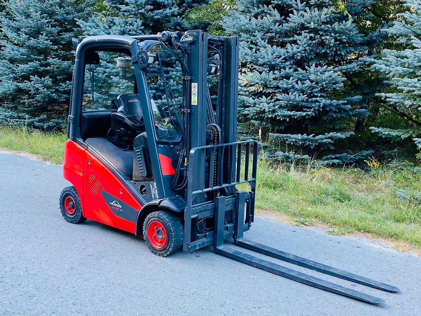 Used Forklift Linde H16D 4 ratų šakinis krautuvas (Image 6) Used Forklift Linde H16D 4 ratų šakinis krautuvas (Image 6)