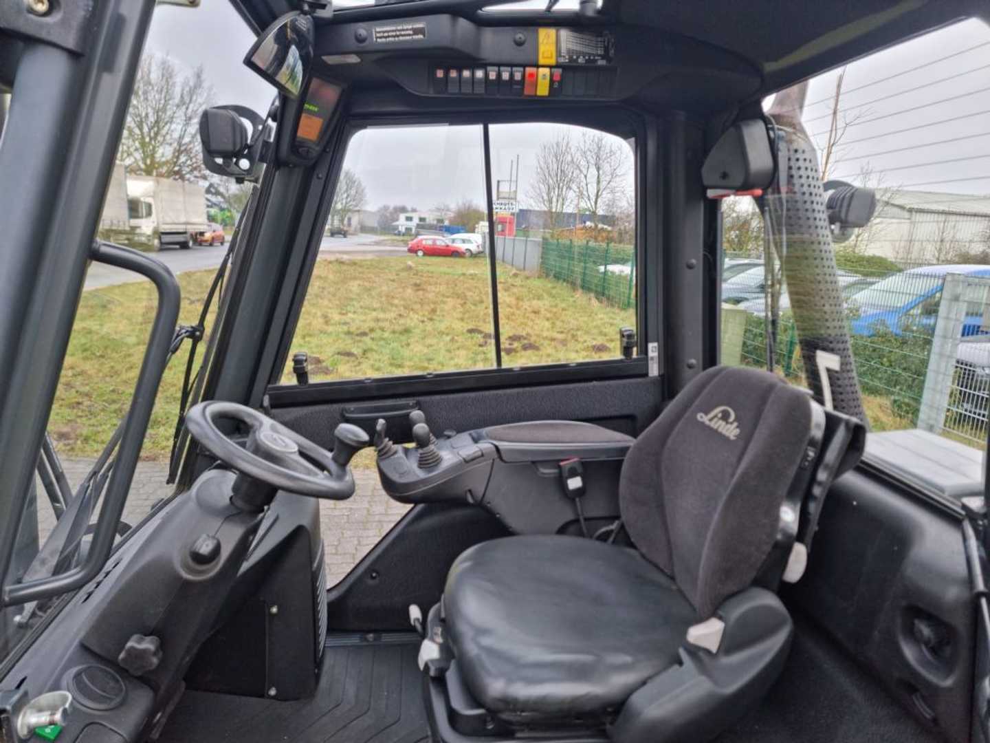 Used Forklift Linde H25D-02 4 ratų šakinis krautuvas (Image 8)