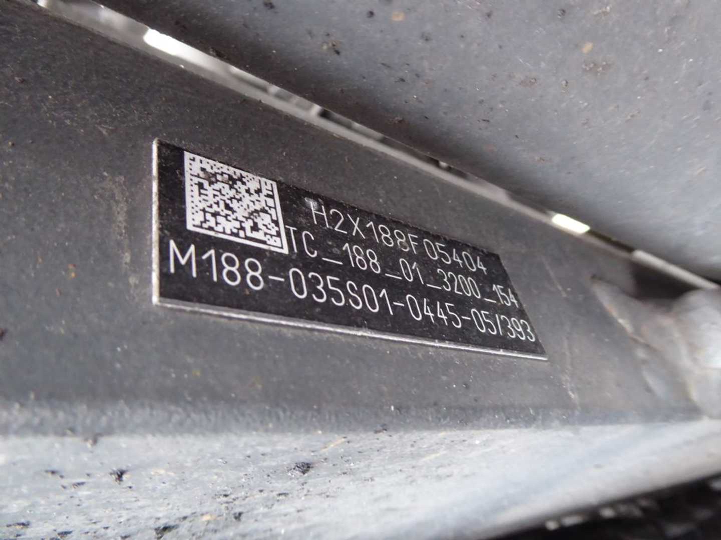 Used Forklift Linde H35D-02 4 ratų šakinis krautuvas (Image 2) Used Forklift Linde H35D-02 4 ratų šakinis krautuvas (Image 2)