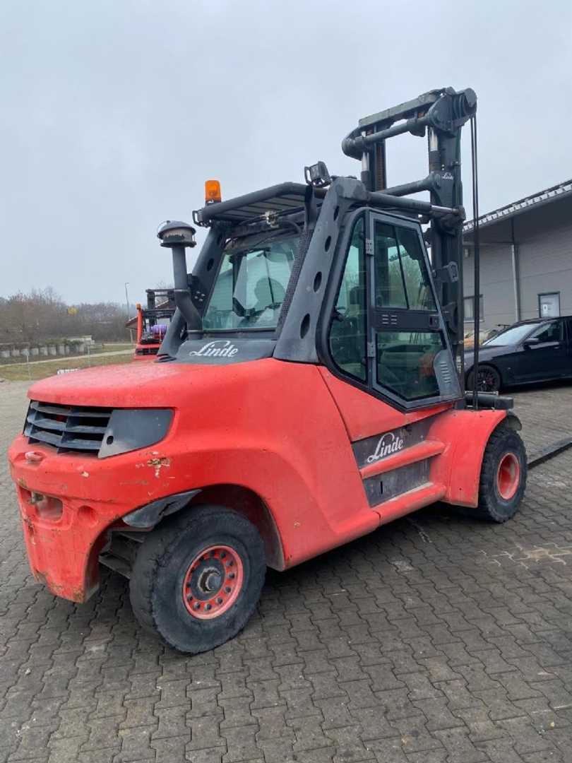 Used Forklift Linde H 80 D-01/1100 4 ratų šakinis krautuvas (Image 3) Used Forklift Linde H 80 D-01/1100 4 ratų šakinis krautuvas (Image 3)