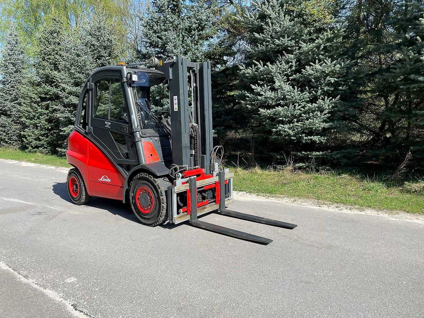 Used Forklift Linde H45D 4 ratų šakinis krautuvas (Image 4) Used Forklift Linde H45D 4 ratų šakinis krautuvas (Image 4)