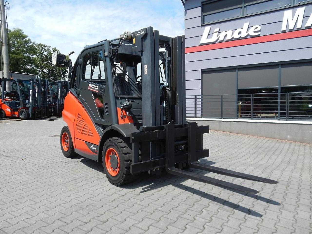 Used Forklift Linde H45D-02 Triplex , side shift 4 ratų šakinis krautuvas (Image 7) Used Forklift Linde H45D-02 Triplex , side shift 4 ratų šakinis krautuvas (Image 7)