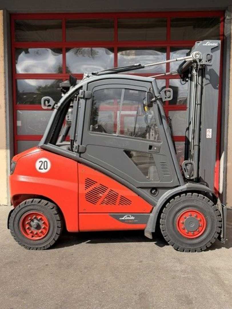 Used Forklift Linde H50D-02 4 ratų šakinis krautuvas (Image 4) Used Forklift Linde H50D-02 4 ratų šakinis krautuvas (Image 4)