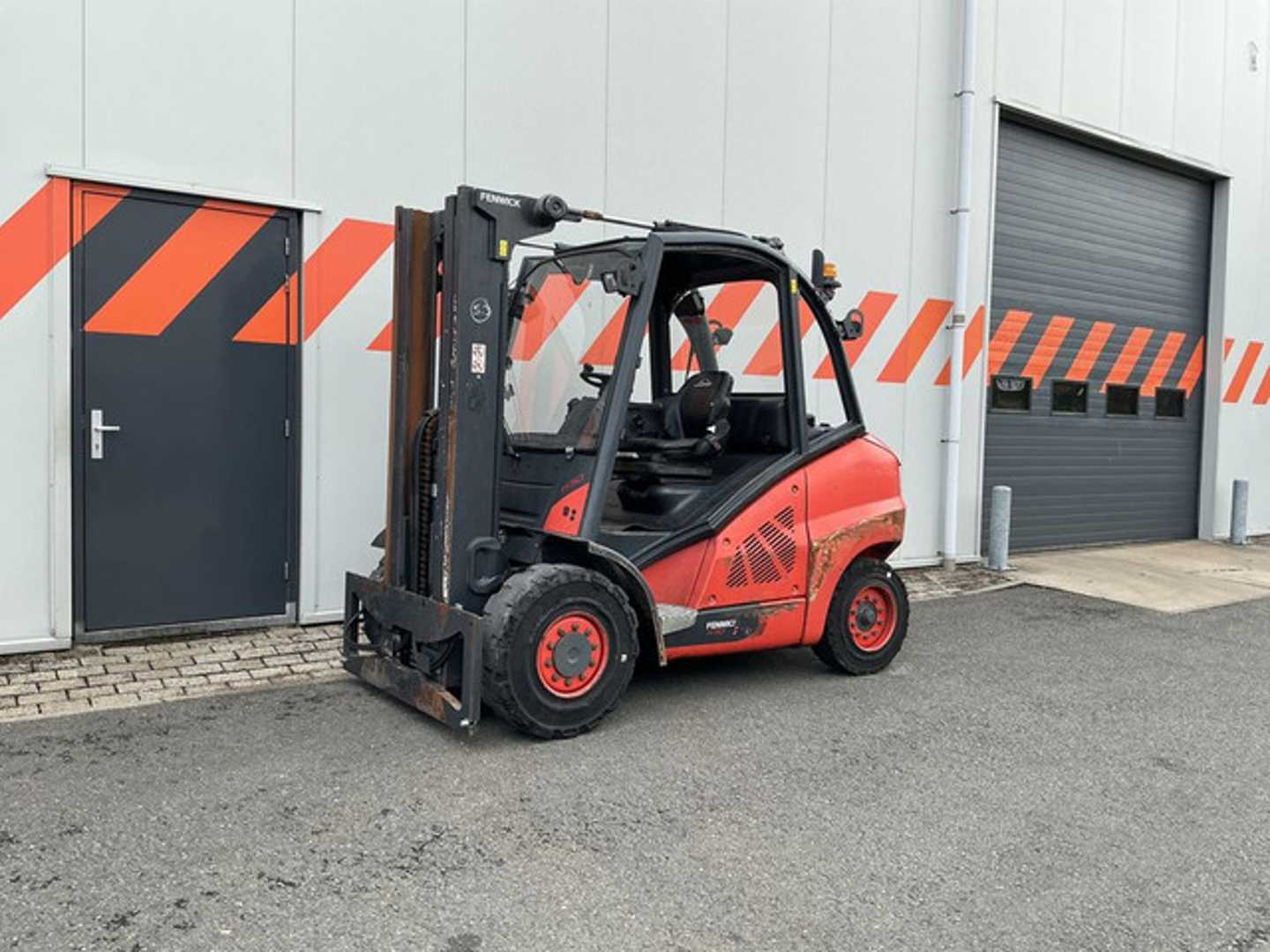 Used Forklift Linde H50D-01 4 ratų šakinis krautuvas (Image 1) Used Forklift Linde H50D-01 4 ratų šakinis krautuvas (Image 1)
