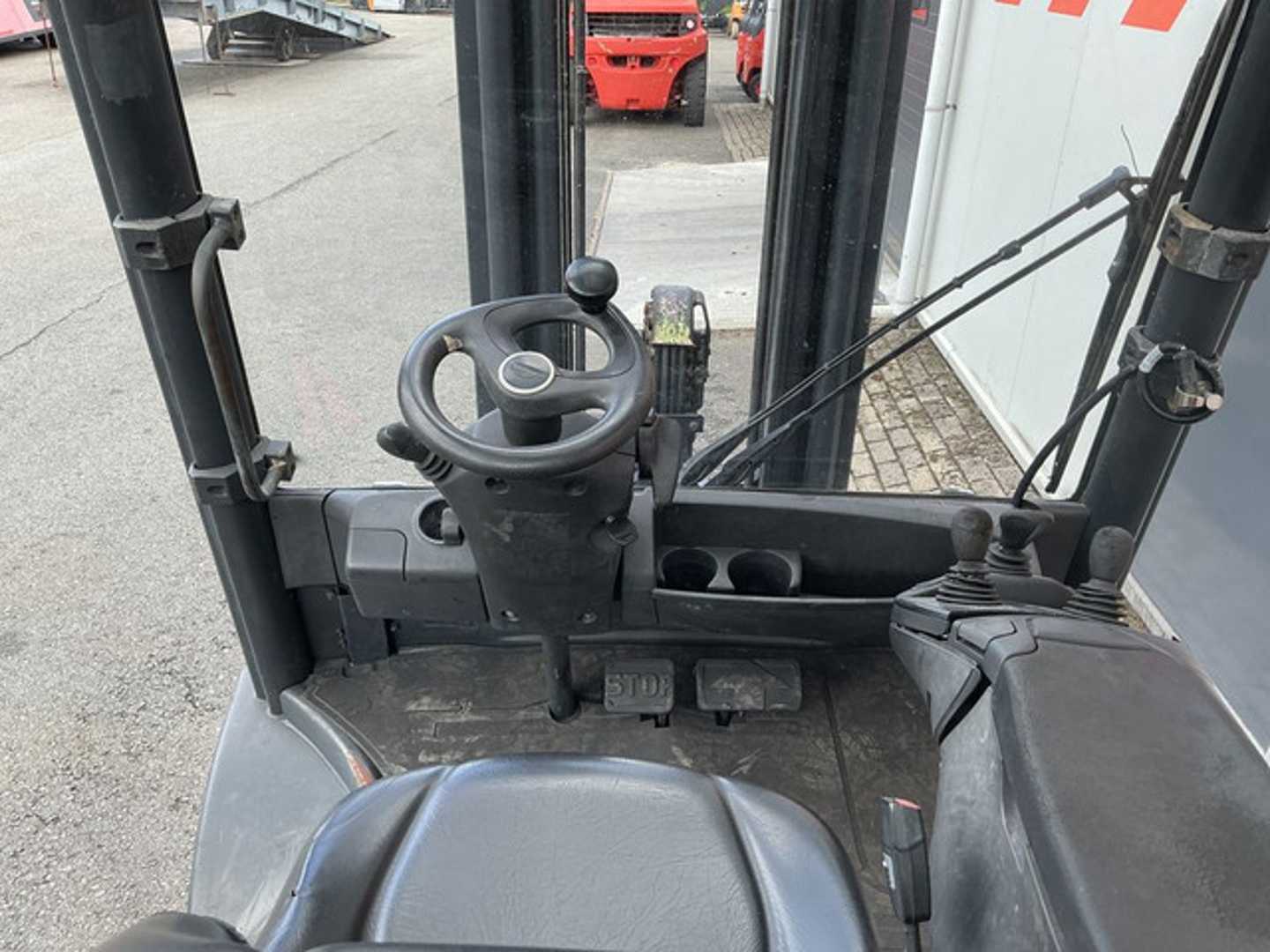 Used Forklift Linde H50D-01 4 ratų šakinis krautuvas (Image 3) Used Forklift Linde H50D-01 4 ratų šakinis krautuvas (Image 3)