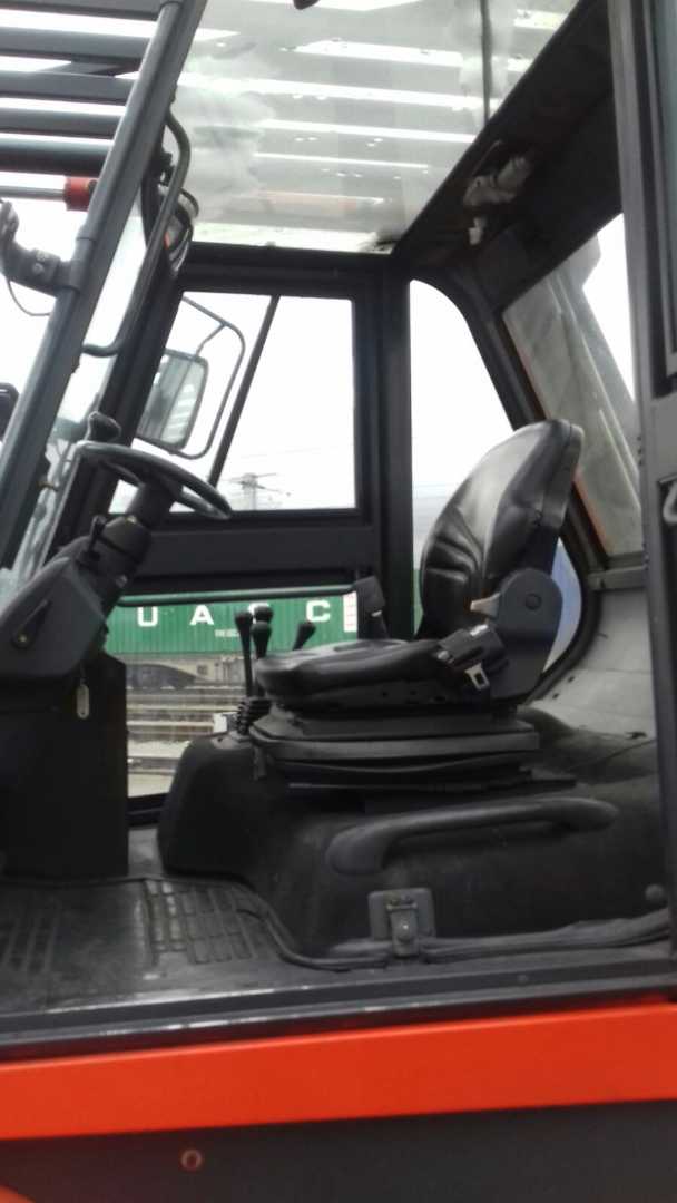 Used Forklift Linde H80D-03-900 4 ratų šakinis krautuvas (Image 4) Used Forklift Linde H80D-03-900 4 ratų šakinis krautuvas (Image 4)