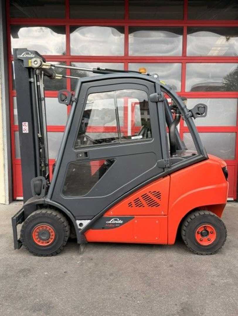 Used Forklift Linde H25D-02 4 ratų šakinis krautuvas (Image 3) Used Forklift Linde H25D-02 4 ratų šakinis krautuvas (Image 3)