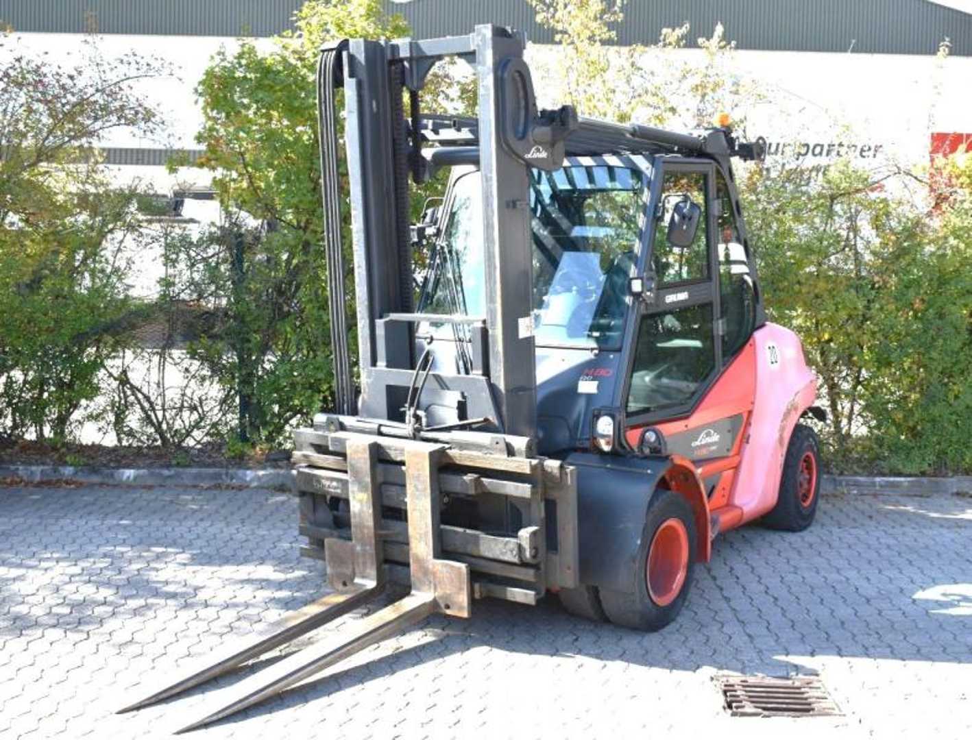 Used Forklift Linde H 80 D/900 EVO 396-03 4 ratų šakinis krautuvas (Image 1) Used Forklift Linde H 80 D/900 EVO 396-03 4 ratų šakinis krautuvas (Image 1)