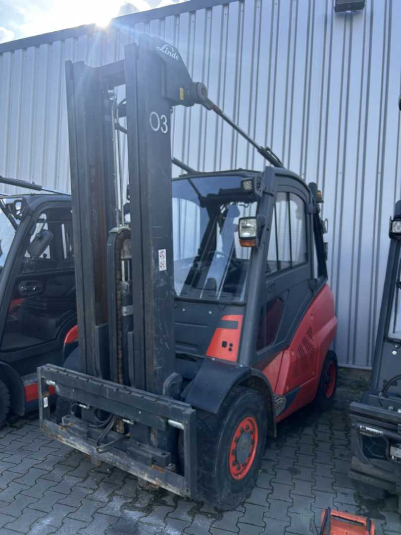 Used Forklift Linde H45D-02 4 ratų šakinis krautuvas (Image 2) Used Forklift Linde H45D-02 4 ratų šakinis krautuvas (Image 2)