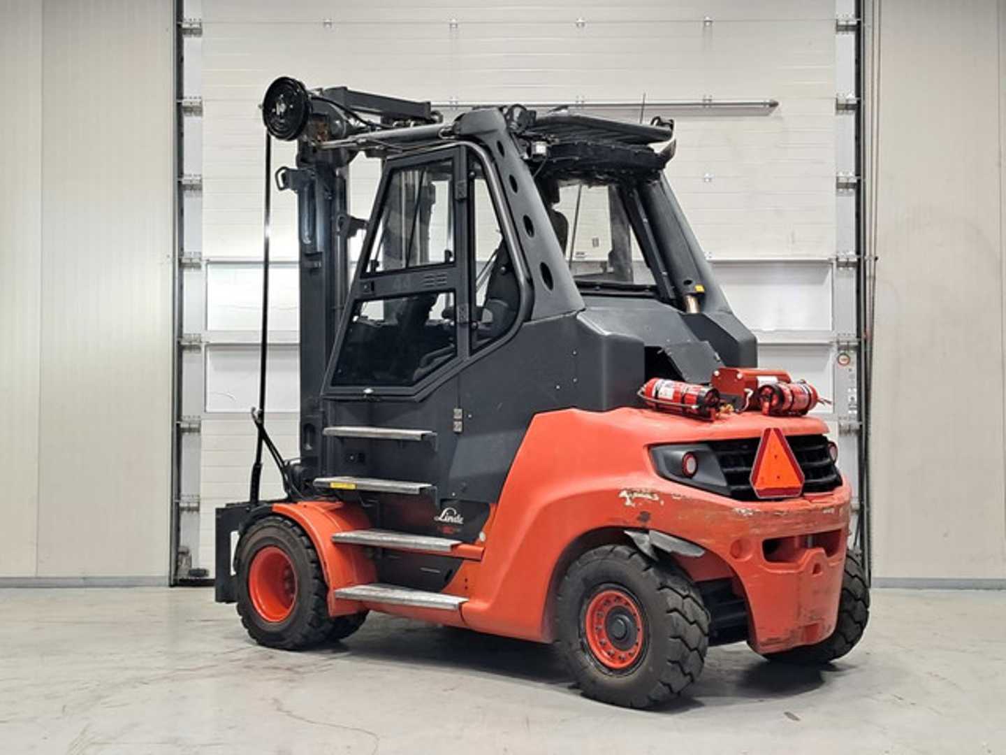 Used Forklift Linde H80D-03/900 4 ratų šakinis krautuvas (Image 3) Used Forklift Linde H80D-03/900 4 ratų šakinis krautuvas (Image 3)