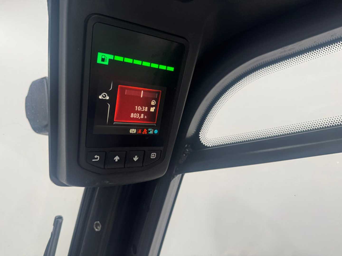Used Forklift Linde H 25 D-01 4 ratų šakinis krautuvas (Image 9) Used Forklift Linde H 25 D-01 4 ratų šakinis krautuvas (Image 9)