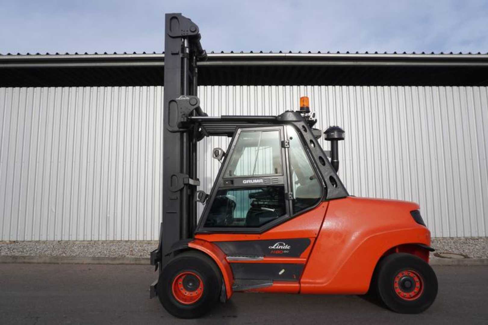 Used Forklift Linde H 80 D/1100 EVO 396-03 4 ratų šakinis krautuvas (Image 4) Used Forklift Linde H 80 D/1100 EVO 396-03 4 ratų šakinis krautuvas (Image 4)