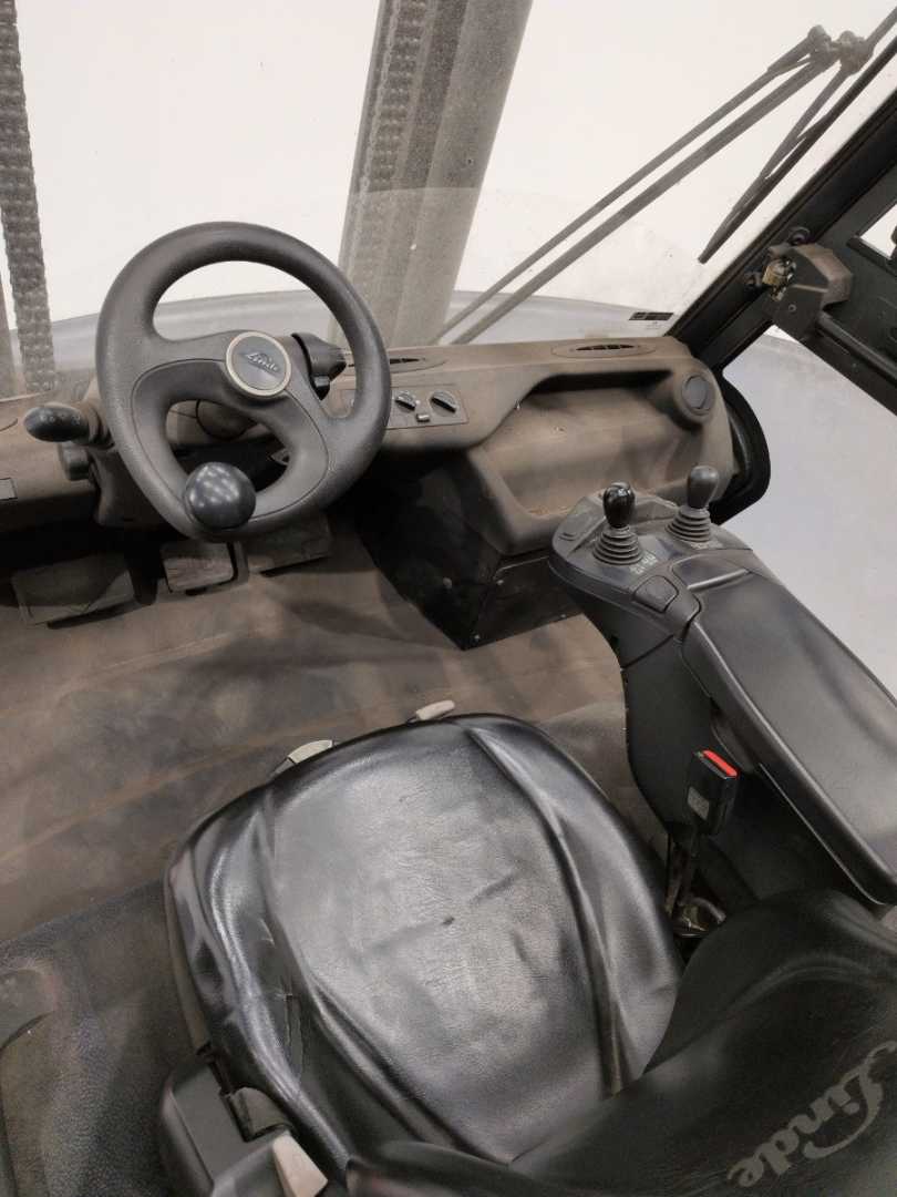 Used Forklift Linde H80D-396-02 4 ratų šakinis krautuvas (Image 3) Used Forklift Linde H80D-396-02 4 ratų šakinis krautuvas (Image 3)
