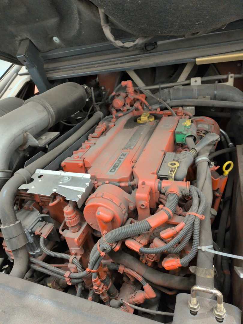 Used Forklift Linde H80D-396-02 4 ratų šakinis krautuvas (Image 4) Used Forklift Linde H80D-396-02 4 ratų šakinis krautuvas (Image 4)