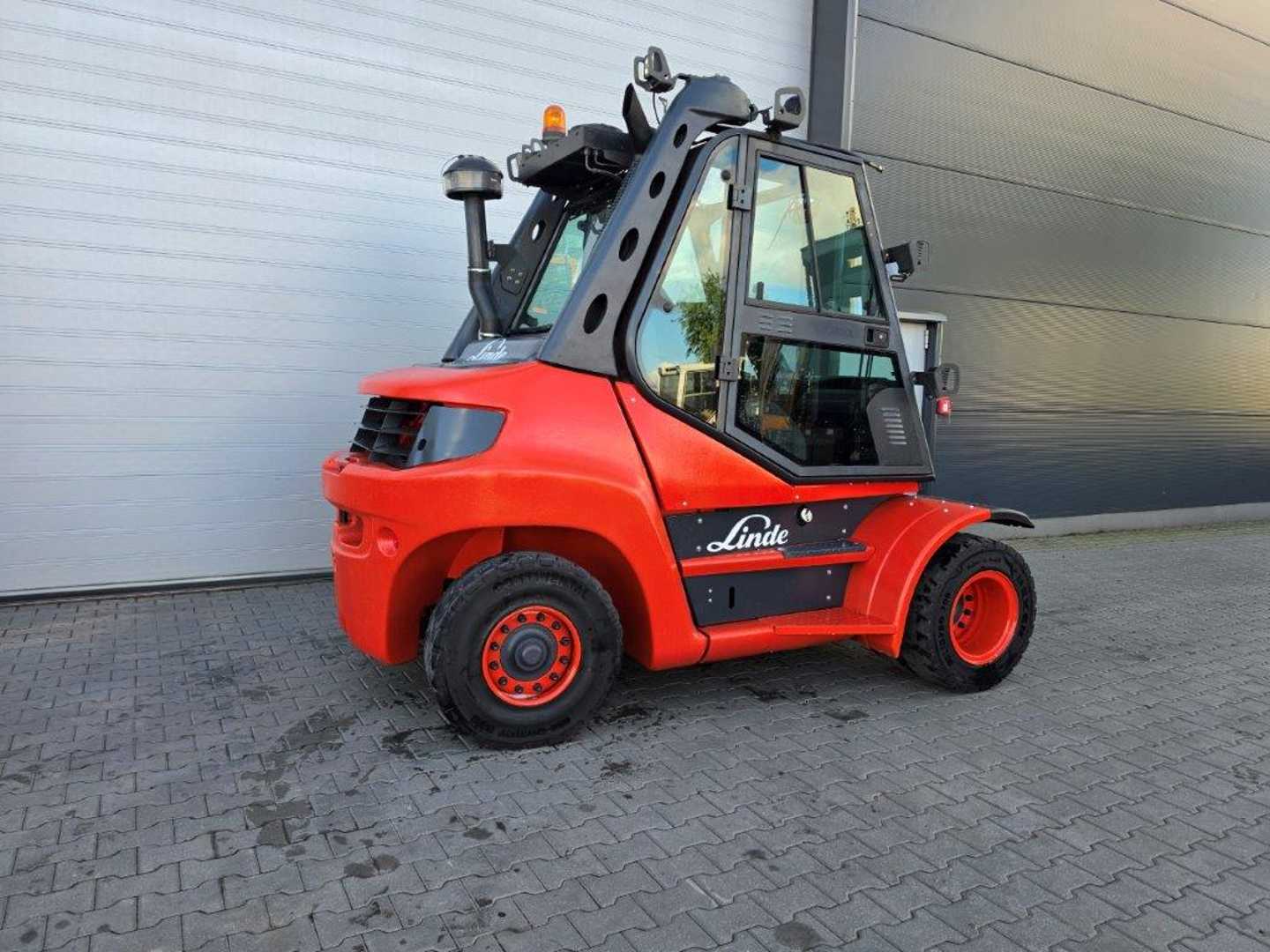 Used Forklift Linde H80D-02 4 ratų šakinis krautuvas (Image 2) Used Forklift Linde H80D-02 4 ratų šakinis krautuvas (Image 2)