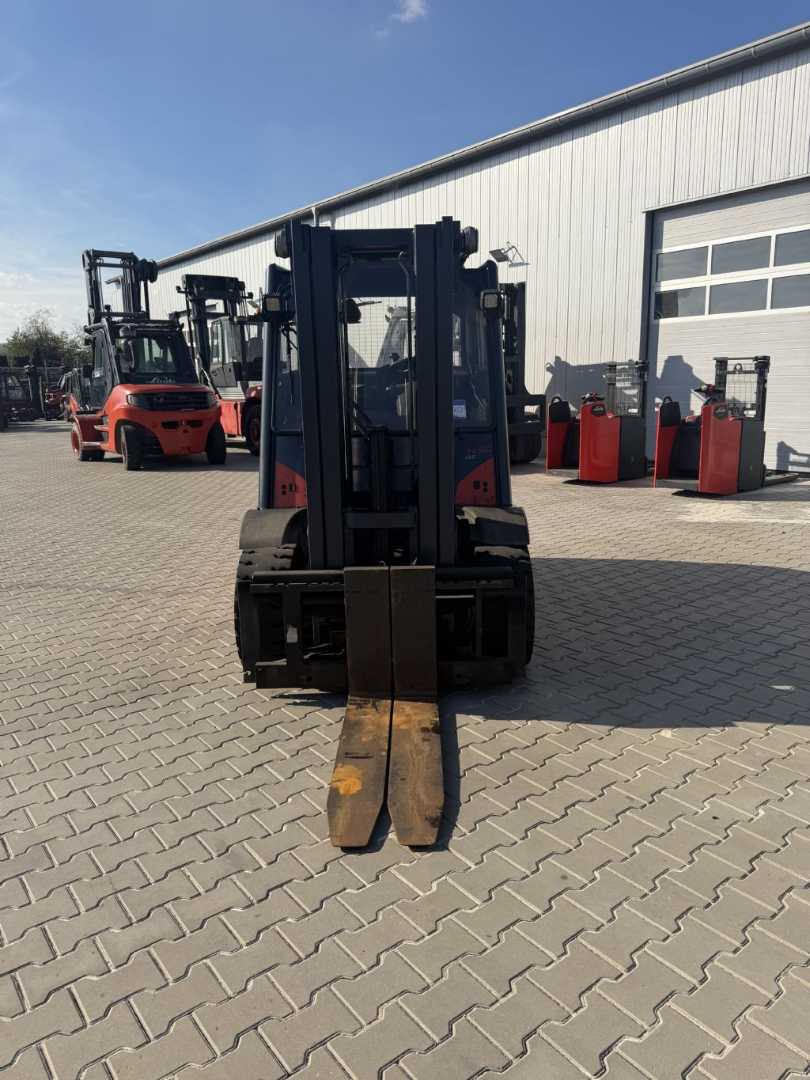 Used Forklift Linde H50D-02 Containerfähig 4 ratų šakinis krautuvas (Image 2) Used Forklift Linde H50D-02 Containerfähig 4 ratų šakinis krautuvas (Image 2)