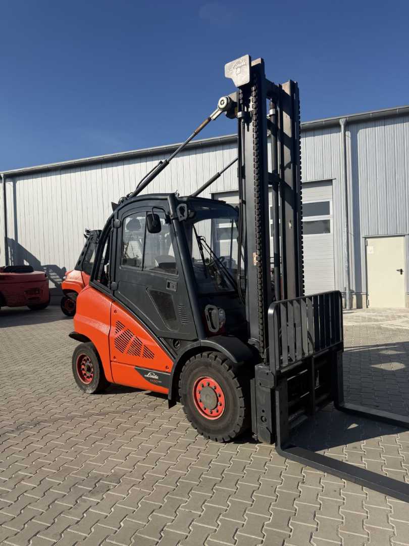 Used Forklift Linde H50D-02 4 ratų šakinis krautuvas (Image 3) Used Forklift Linde H50D-02 4 ratų šakinis krautuvas (Image 3)