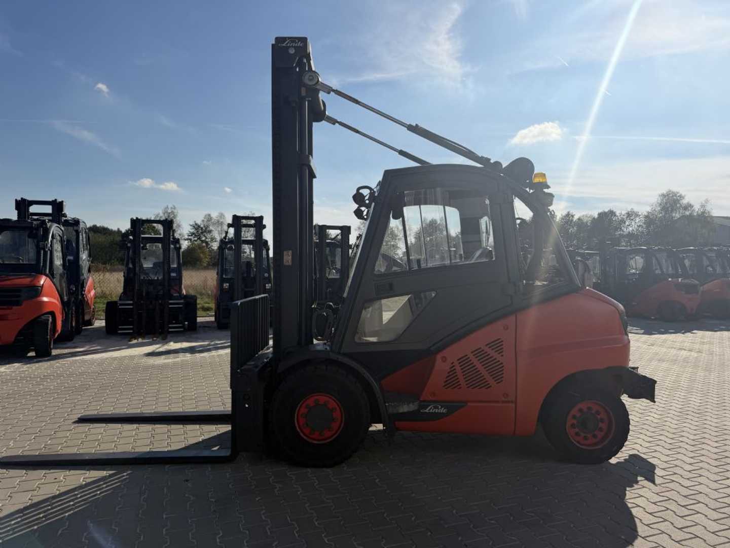 Used Forklift Linde H50D-02 4 ratų šakinis krautuvas (Image 10) Used Forklift Linde H50D-02 4 ratų šakinis krautuvas (Image 10)