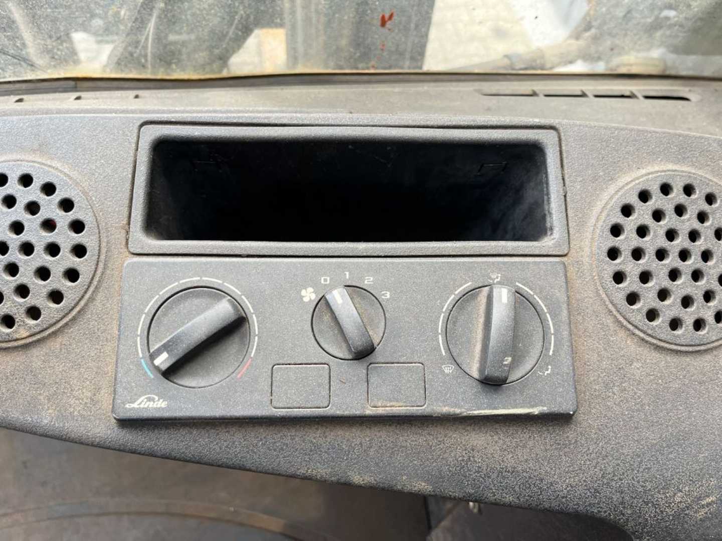 Used Forklift Linde H40D-02 4 ratų šakinis krautuvas (Image 8) Used Forklift Linde H40D-02 4 ratų šakinis krautuvas (Image 8)