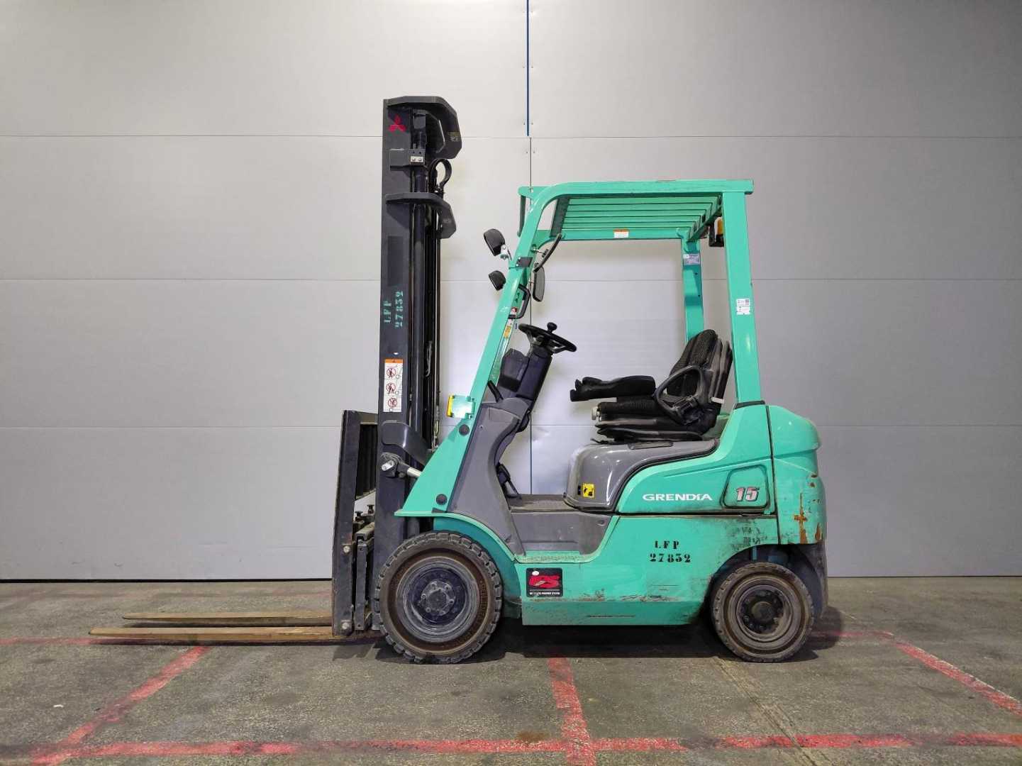 Used Forklift Mitsubishi FD15N 4 ratų šakinis krautuvas (Image 7) Used Forklift Mitsubishi FD15N 4 ratų šakinis krautuvas (Image 7)