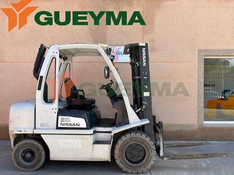 Used Forklift Nissan YG1D2A30Q 4 ratų šakinis krautuvas (Image 4) Used Forklift Nissan YG1D2A30Q 4 ratų šakinis krautuvas (Image 4)