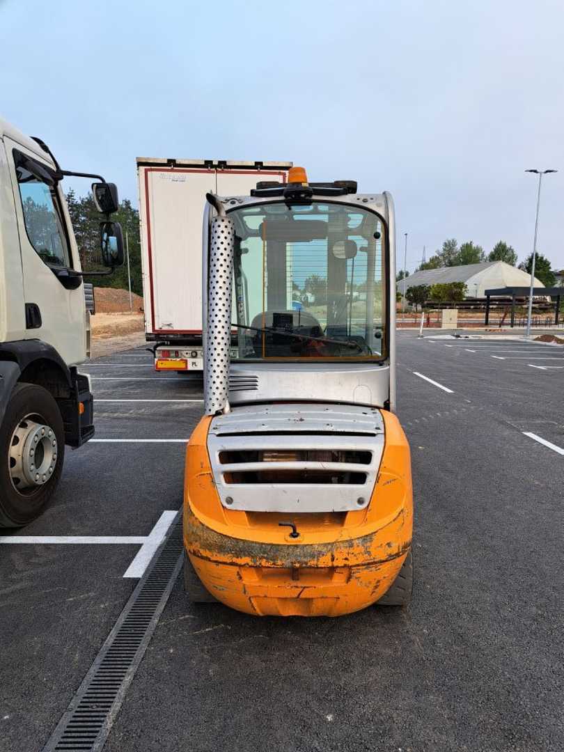 Used Forklift STILL RX 70-30 4 ratų šakinis krautuvas (Image 2) Used Forklift STILL RX 70-30 4 ratų šakinis krautuvas (Image 2)