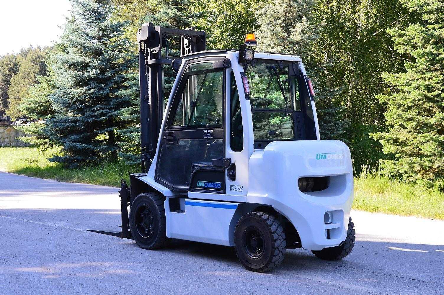 Used Forklift UniCarriers YG1D2A32Q 4 ratų šakinis krautuvas (Image 1) Used Forklift UniCarriers YG1D2A32Q 4 ratų šakinis krautuvas (Image 1)