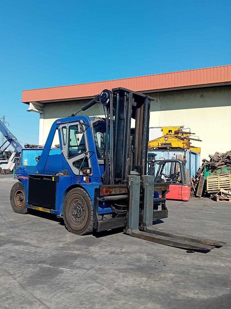Used Forklift Carer R160KN 4 ratų šakinis krautuvas (Image 5) Used Forklift Carer R160KN 4 ratų šakinis krautuvas (Image 5)
