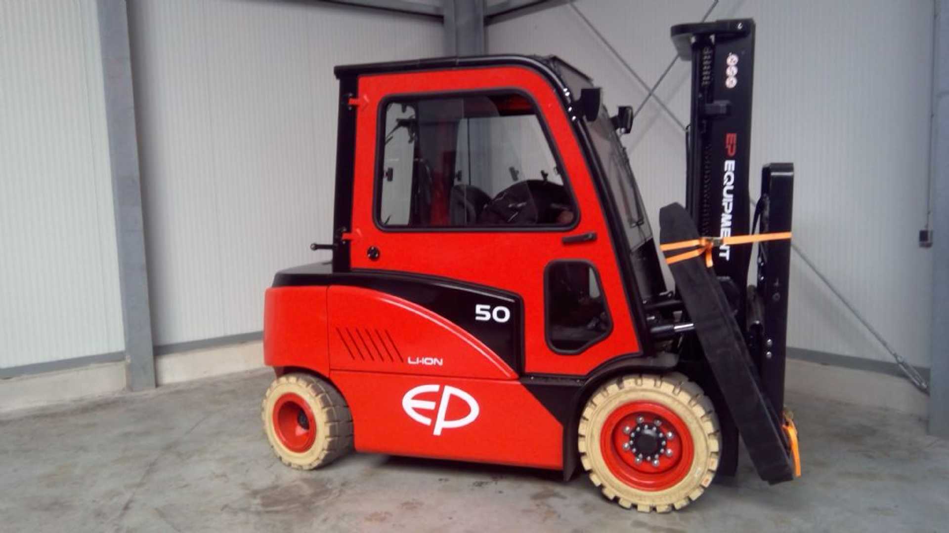 Used Forklift EP CPD50L1S 4 ratų šakinis krautuvas (Image 4) Used Forklift EP CPD50L1S 4 ratų šakinis krautuvas (Image 4)