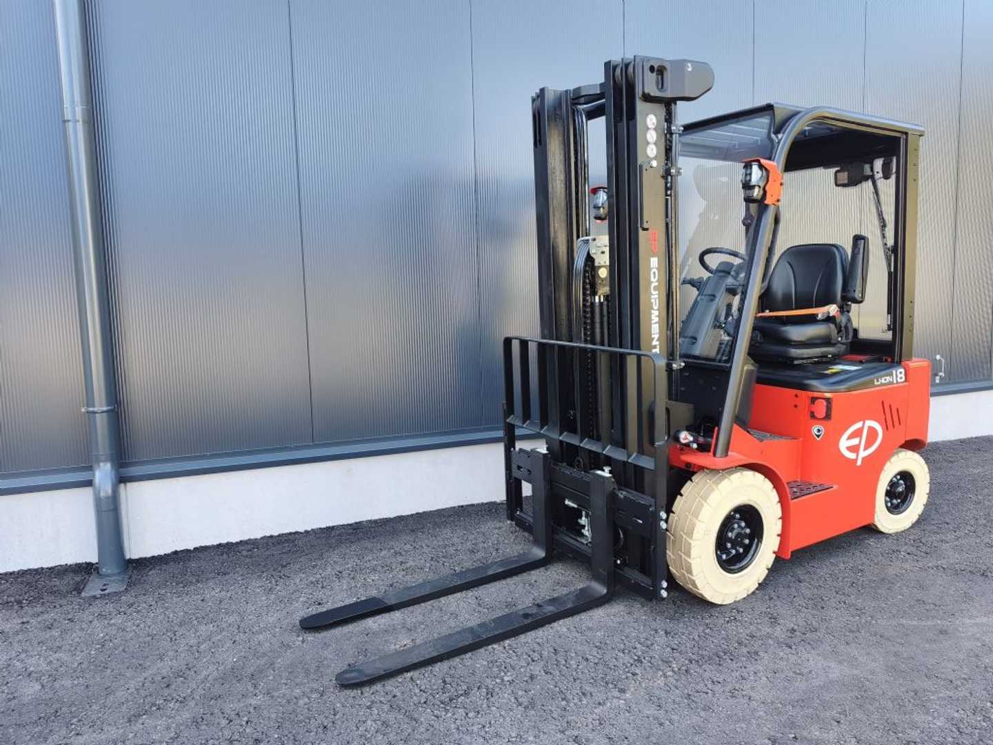 Used Forklift EP EFL183 NEUMASCHINE 4 ratų šakinis krautuvas (Image 1) Used Forklift EP EFL183 NEUMASCHINE 4 ratų šakinis krautuvas (Image 1)