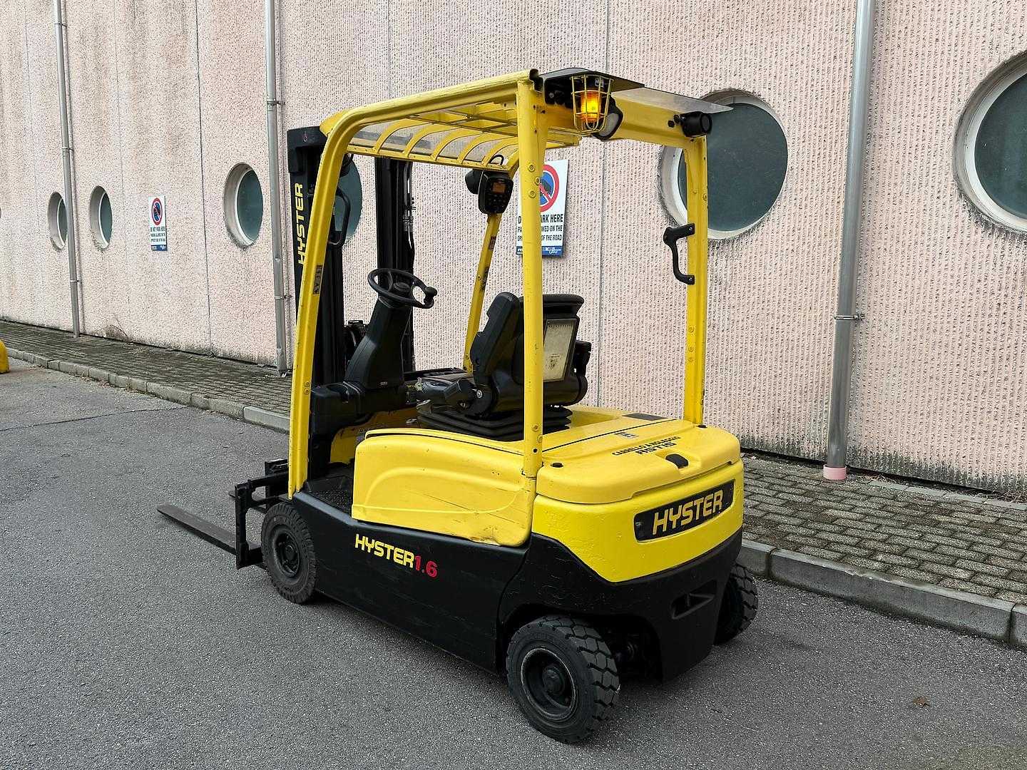 Used Forklift Hyster J1.6 XNLWB 4 ratų šakinis krautuvas (Image 2) Used Forklift Hyster J1.6 XNLWB 4 ratų šakinis krautuvas (Image 2)