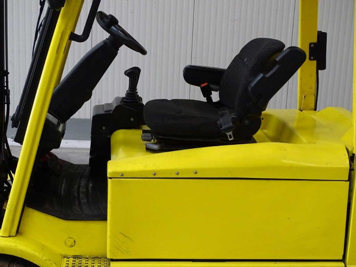Used Forklift Hyster J3.0XM 4 ratų šakinis krautuvas (Image 7)