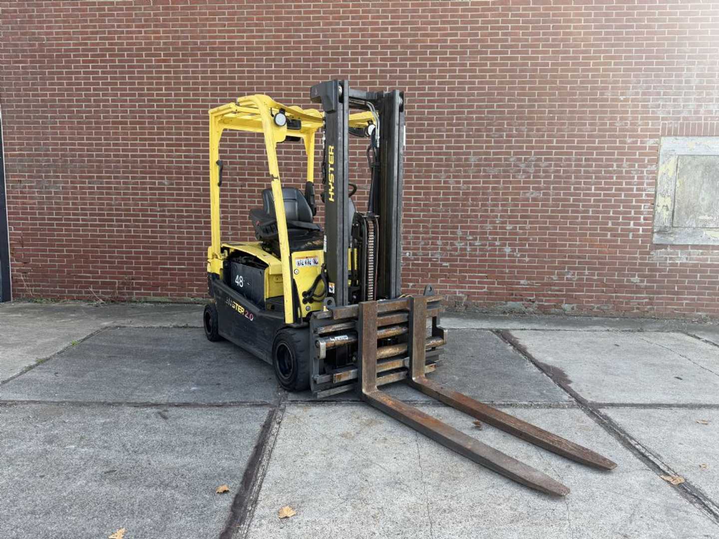 Used Forklift Hyster J2.0XN LWB 4 ratų šakinis krautuvas (Image 1)