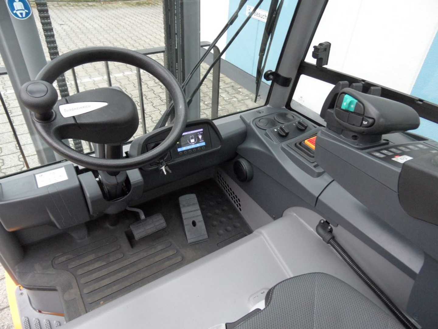 Used Forklift Jungheinrich EFG 425s - Batterie NEU - Kabine mit Heizung 4 ratų šakinis krautuvas (Image 7)
