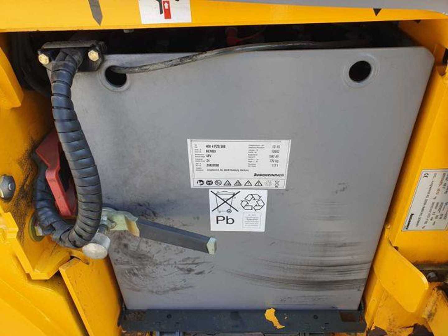 Used Forklift Jungheinrich EFG 215 / Triplex: 4.25m! / SS / 4.297h! 4 ratų šakinis krautuvas (Image 10) Used Forklift Jungheinrich EFG 215 / Triplex: 4.25m! / SS / 4.297h! 4 ratų šakinis krautuvas (Image 10)
