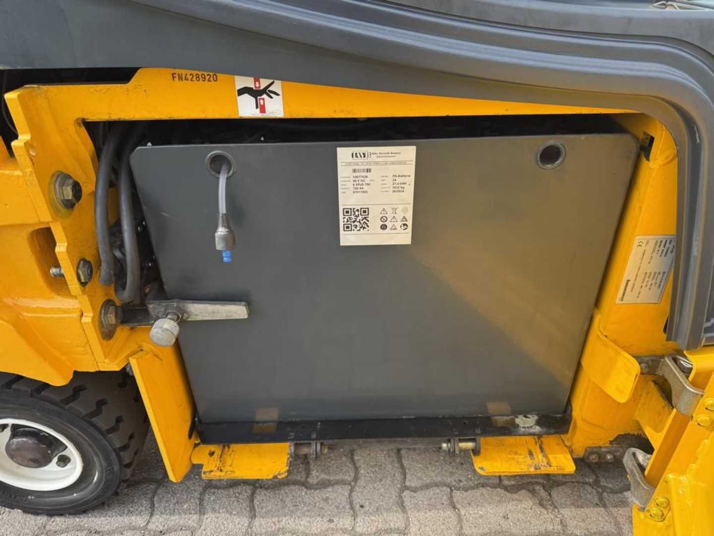 Used Forklift Jungheinrich EFG320 4 ratų šakinis krautuvas (Image 9)