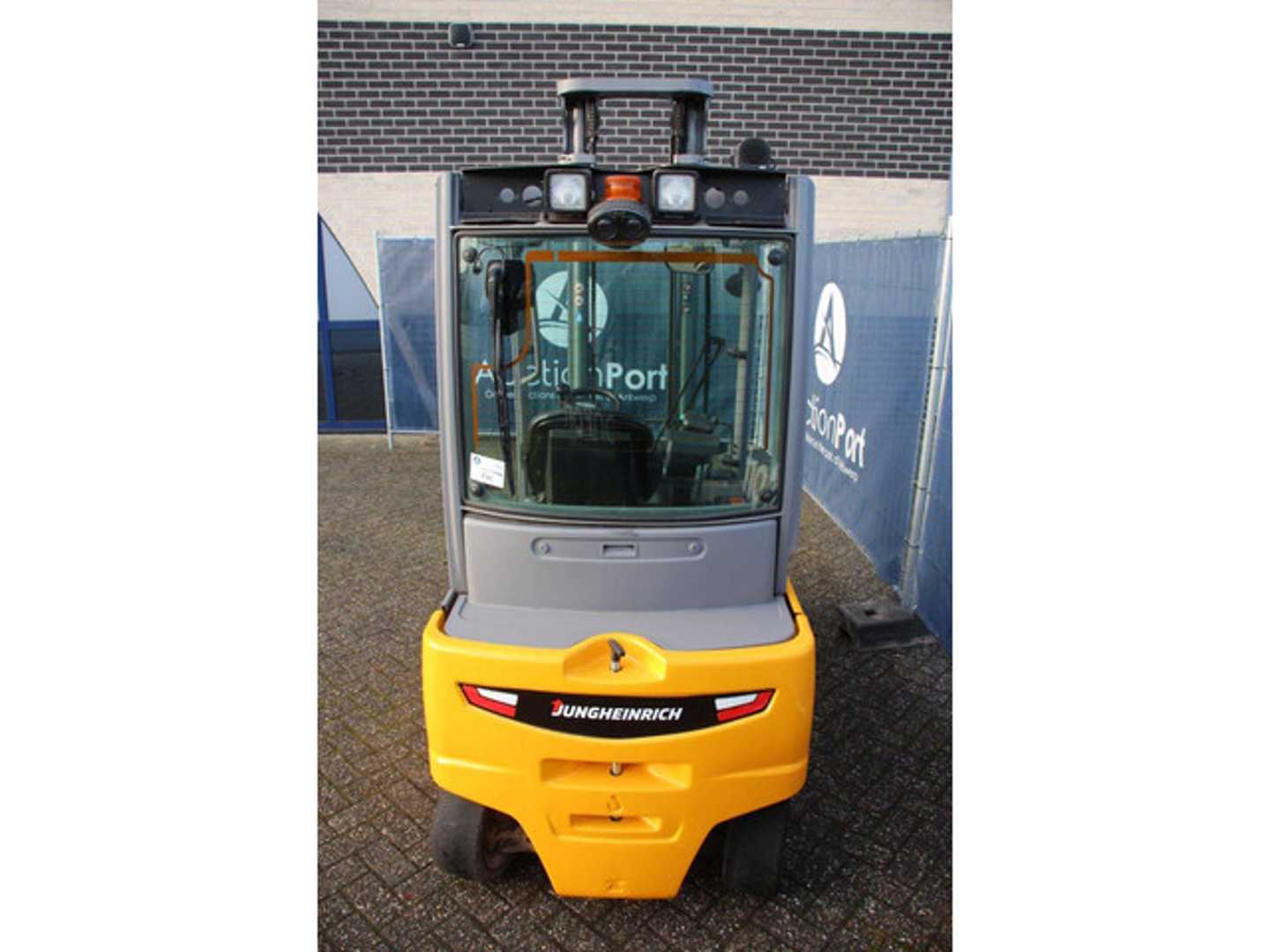 Used Forklift Jungheinrich EFG 320 4 ratų šakinis krautuvas (Image 4)