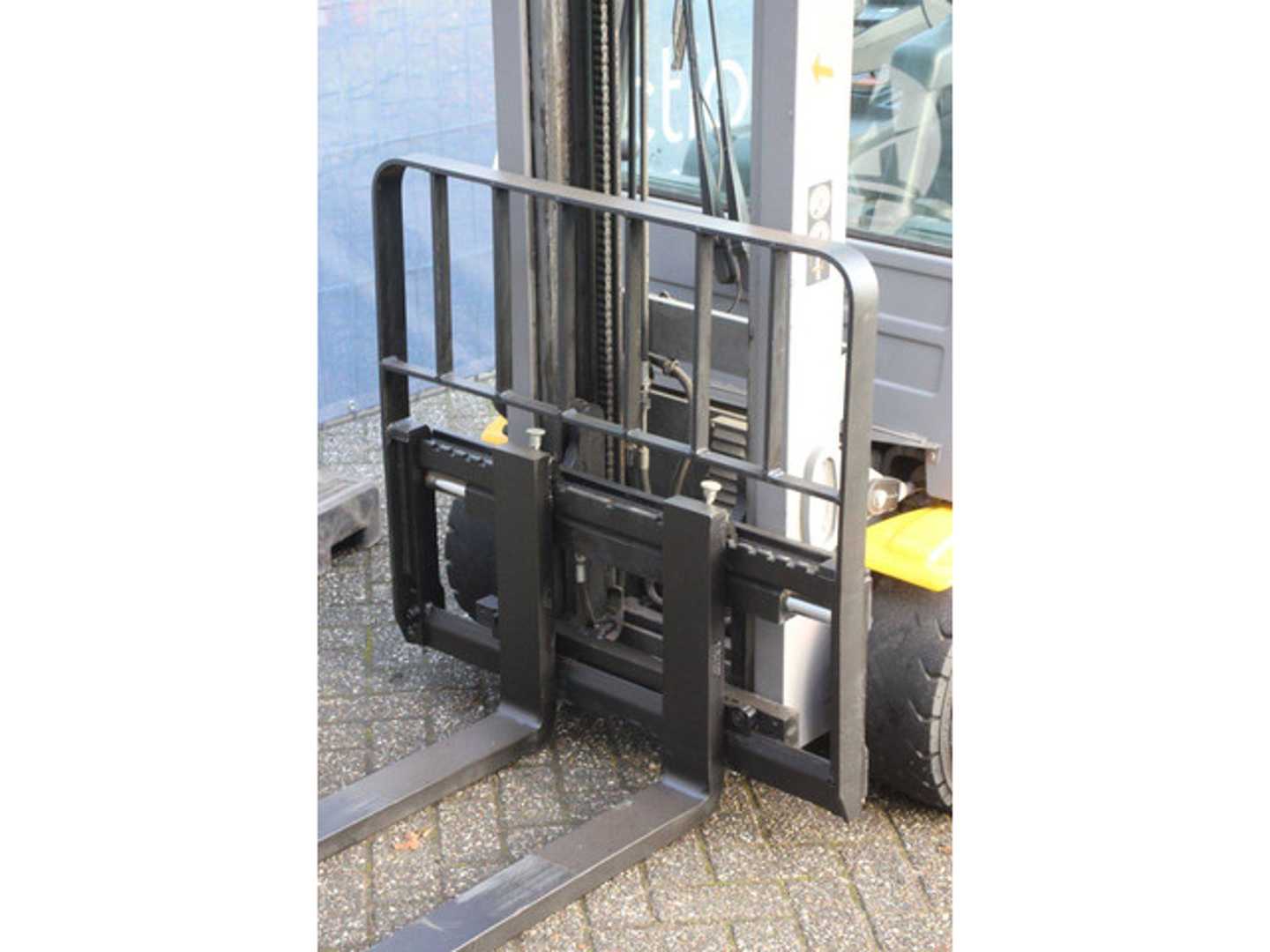 Used Forklift Jungheinrich EFG 320 4 ratų šakinis krautuvas (Image 10)